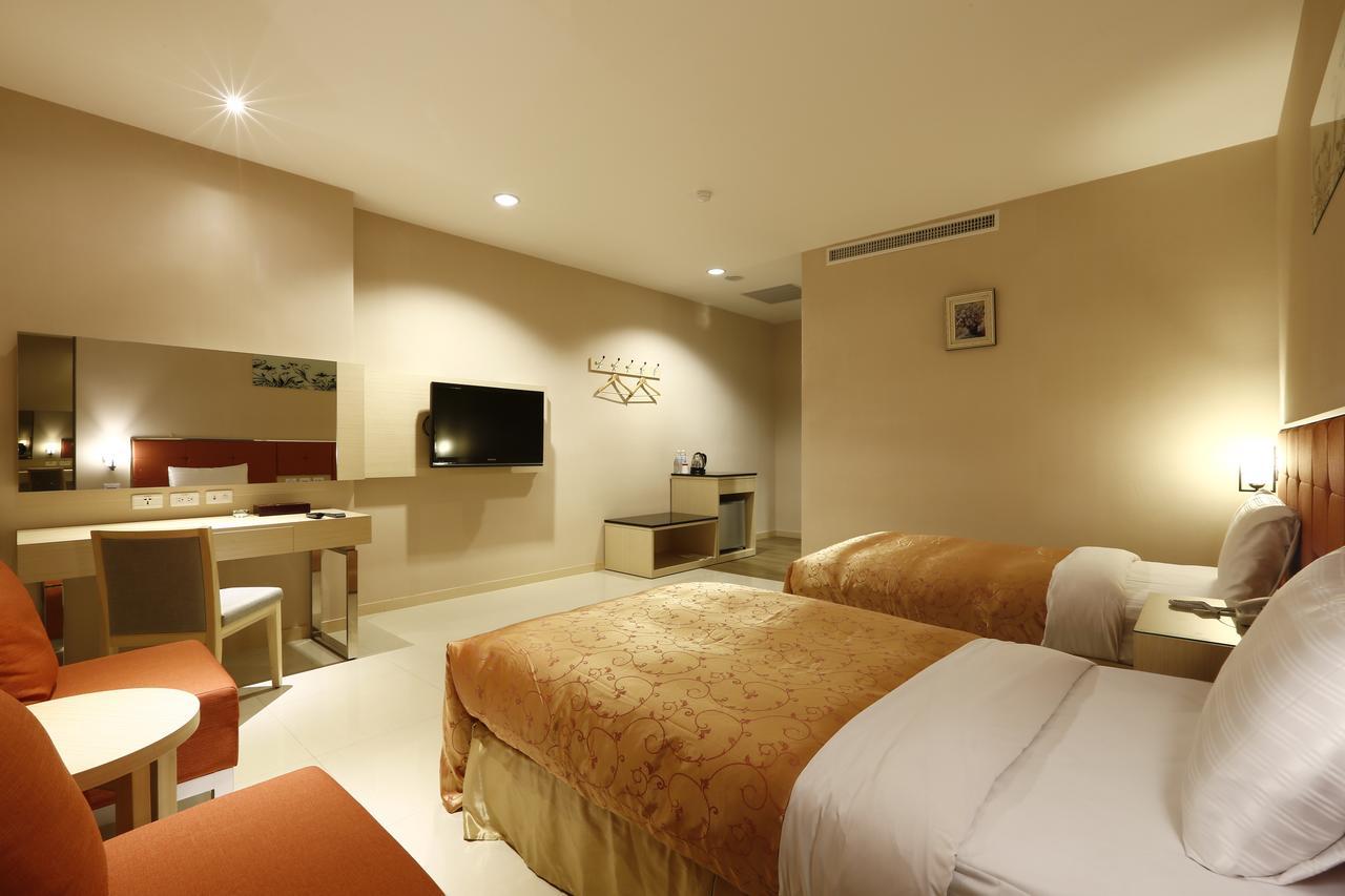 Hua Xiang Hotel-Qishan Extérieur photo